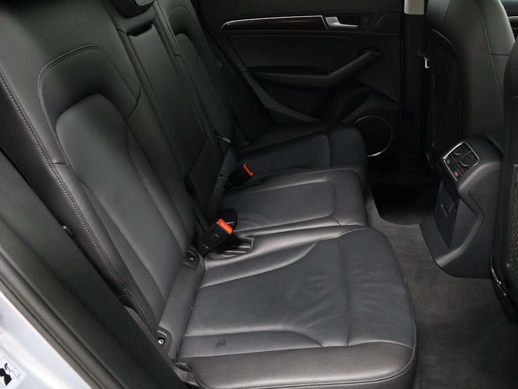 Thumbnail: 2015 Audi Q5 - 38