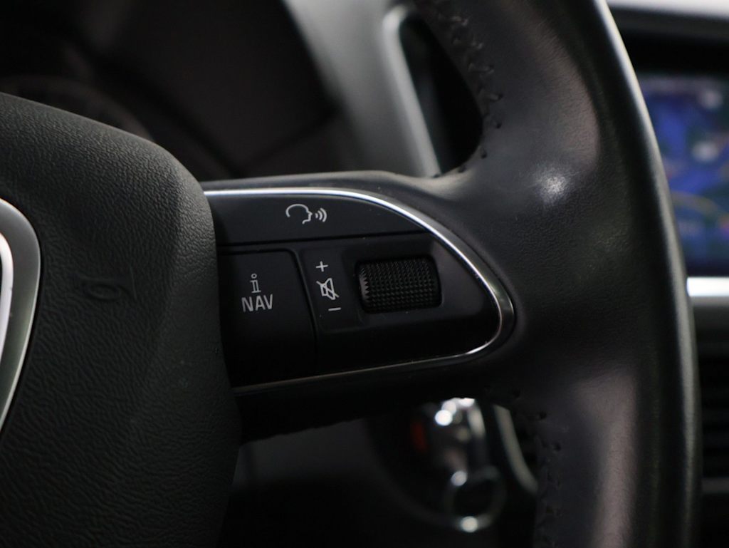 Thumbnail: 2015 Audi Q5 - 32