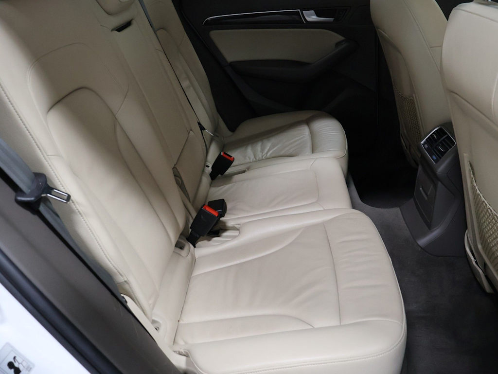 Thumbnail: 2014 Audi Q5 - 36