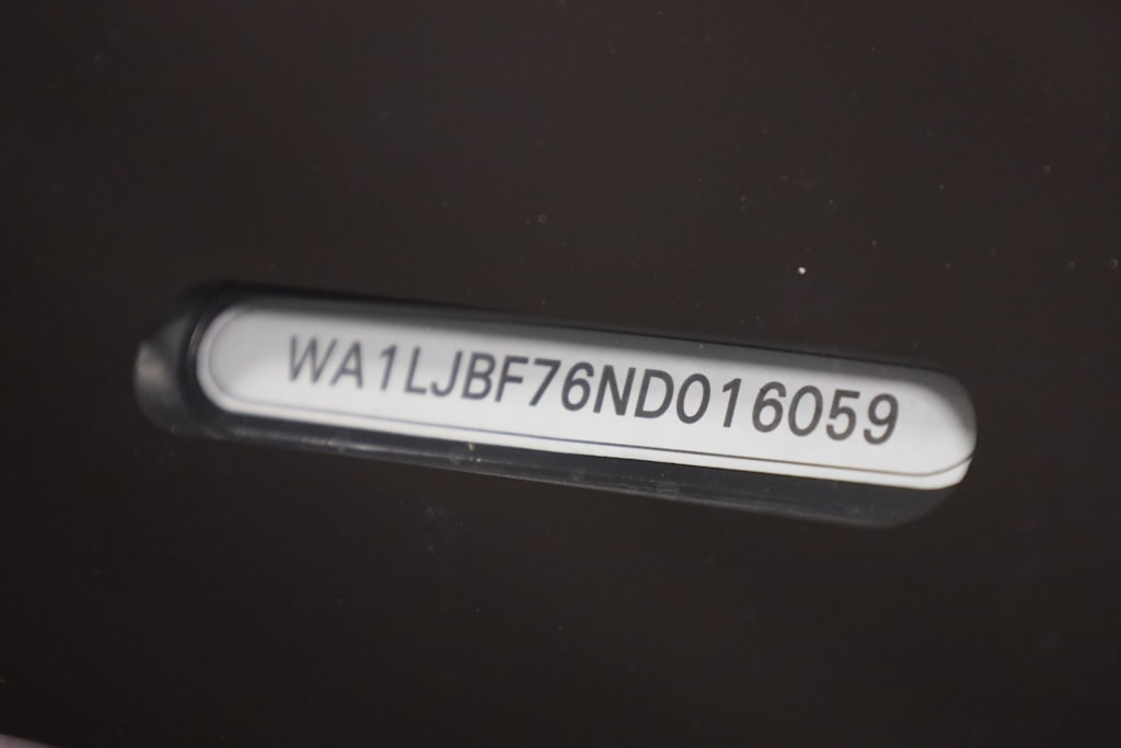 Thumbnail: 2022 Audi Q7 - 20