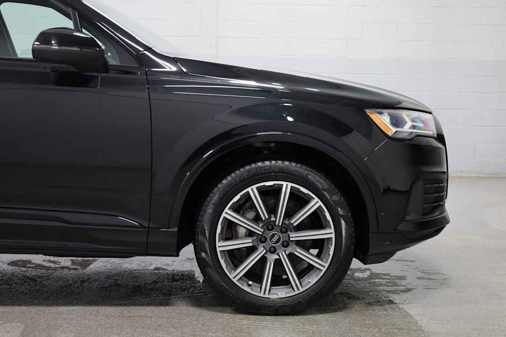 Thumbnail: 2022 Audi Q7 - 7