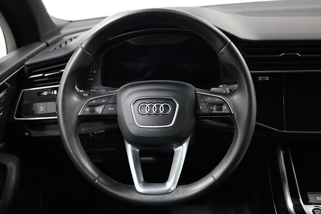 Thumbnail: 2022 Audi Q7 - 13