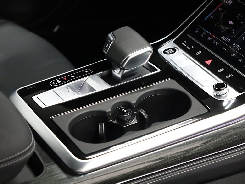 Thumbnail: 2025 Audi Q7 - 28