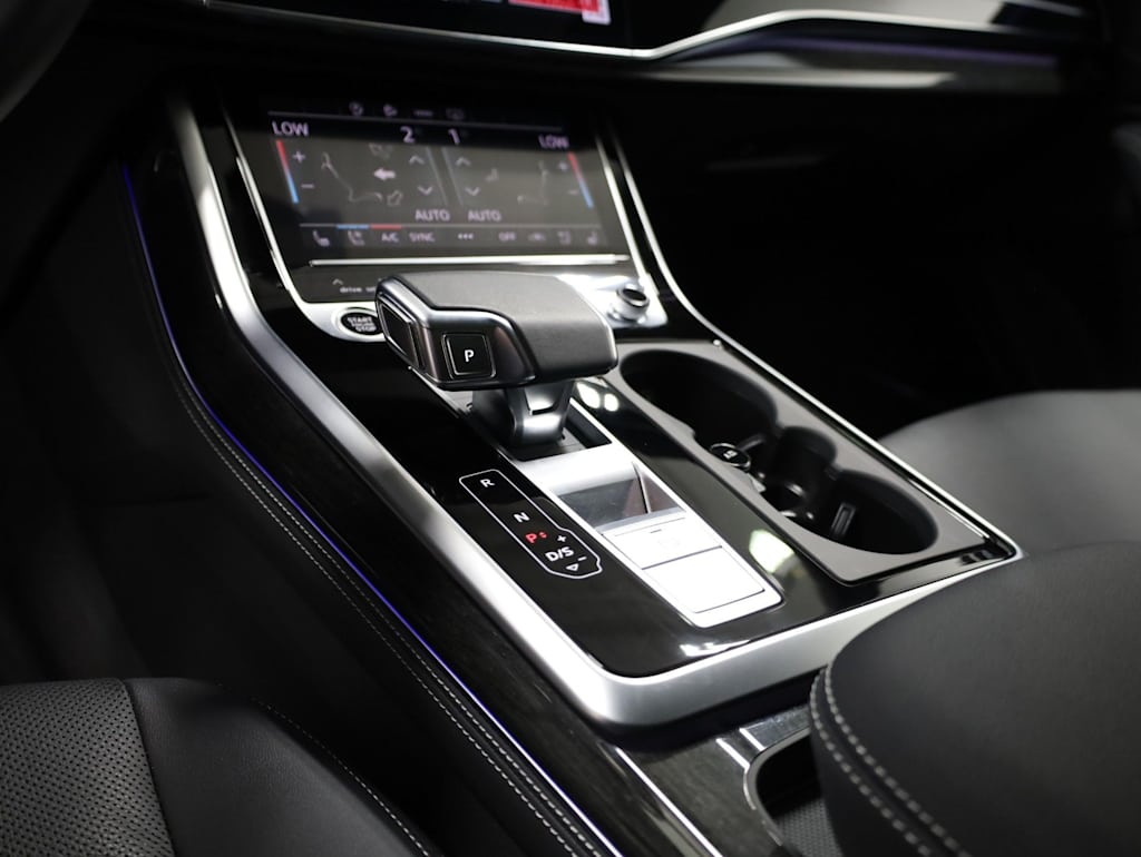 Thumbnail: 2025 Audi Q7 - 17