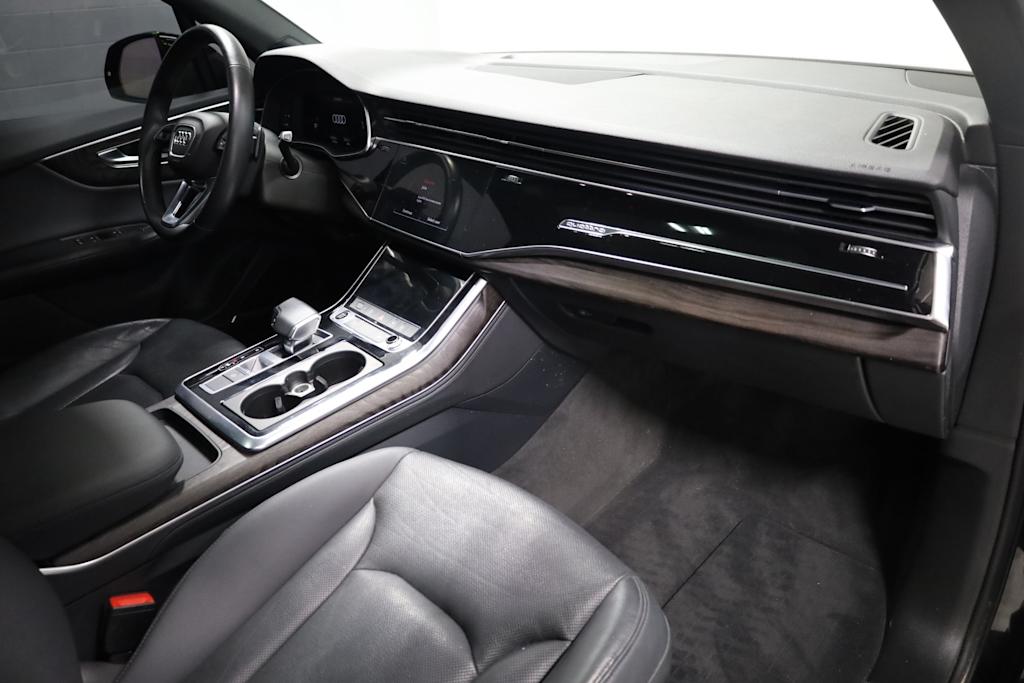 Thumbnail: 2021 Audi Q7 - 8