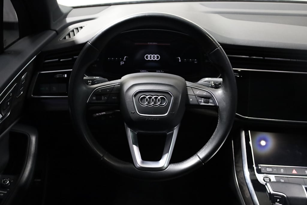 Thumbnail: 2021 Audi Q7 - 12