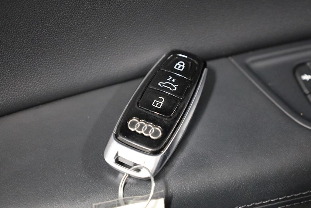 Thumbnail: 2021 Audi Q7 - 18