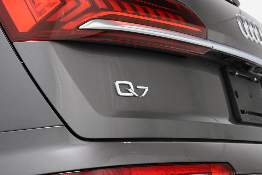 2020 Audi Q7 Premium Plus 7