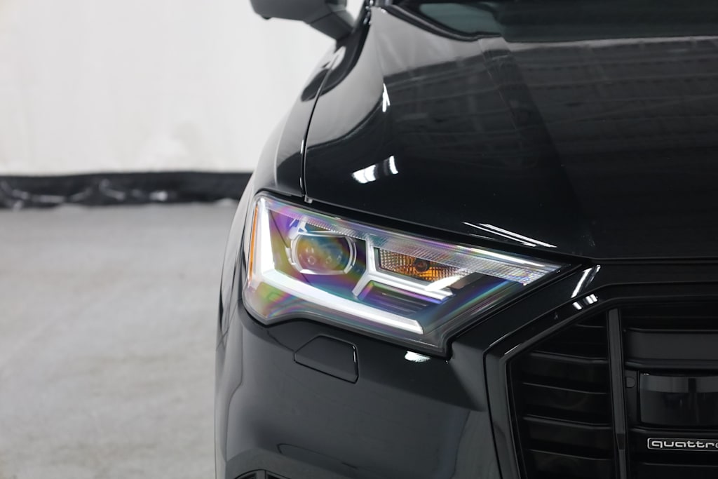 Thumbnail: 2023 Audi Q7 - 7