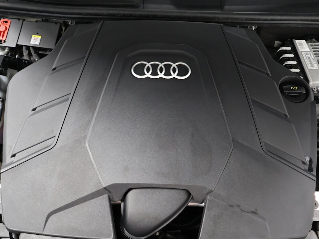 Thumbnail: 2023 Audi Q7 - 9