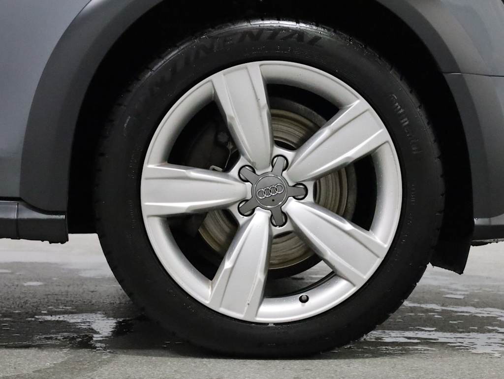 Thumbnail: 2013 Audi Allroad - 24