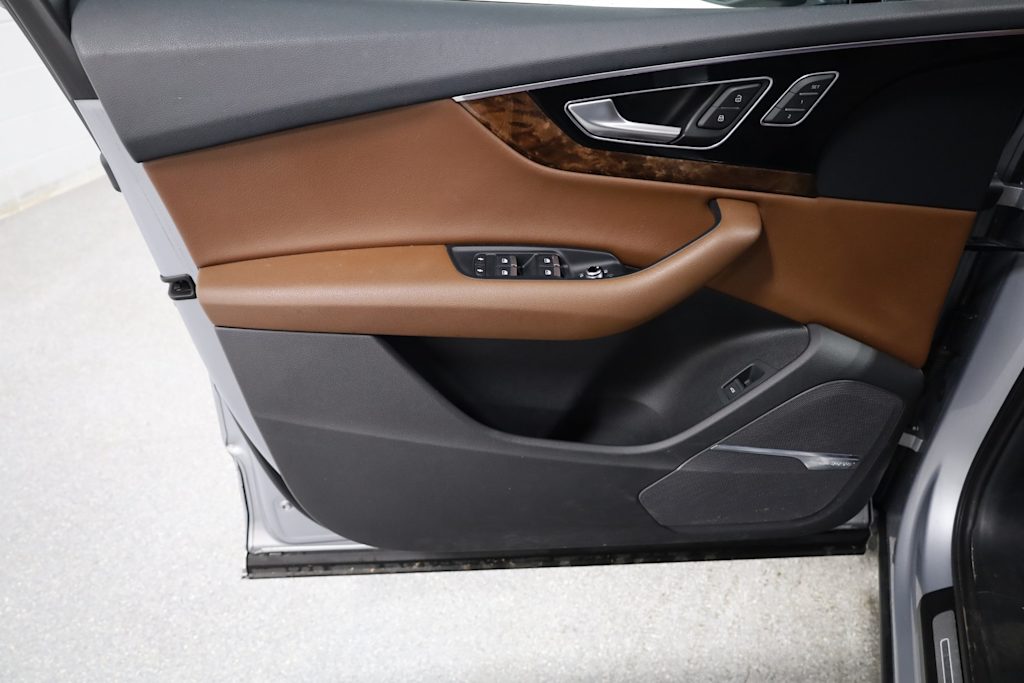 2018 Audi Q7 Prestige 28