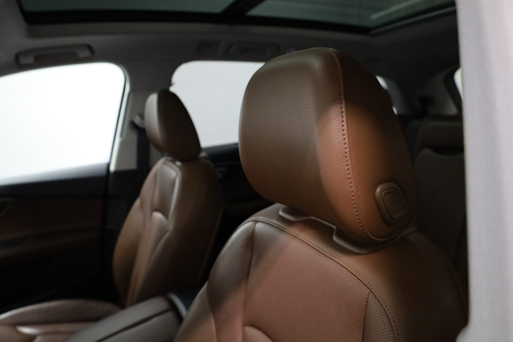 Thumbnail: 2019 Audi Q7 - 28