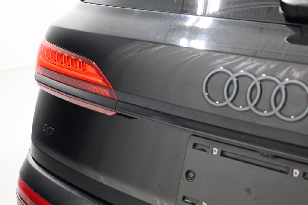 Thumbnail: 2025 Audi Q7 - 28