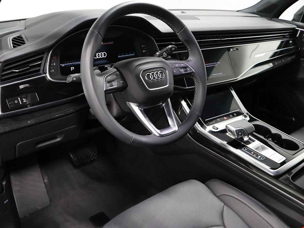 Thumbnail: 2026 Audi Q7 - 2