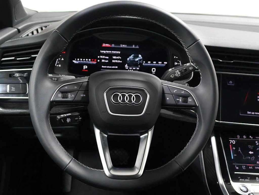 Thumbnail: 2026 Audi Q7 - 13