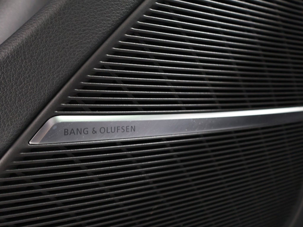 Thumbnail: 2026 Audi Q7 - 26