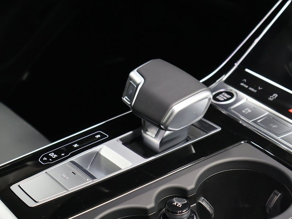 Thumbnail: 2026 Audi Q7 - 28