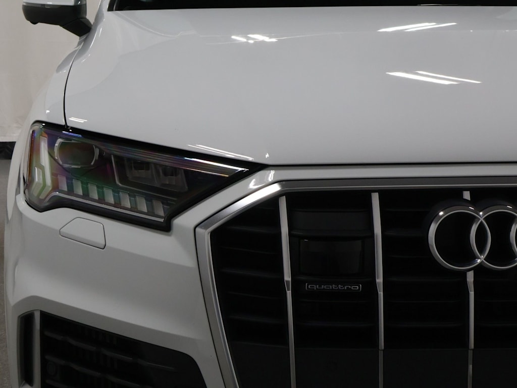 Thumbnail: 2023 Audi Q7 - 27