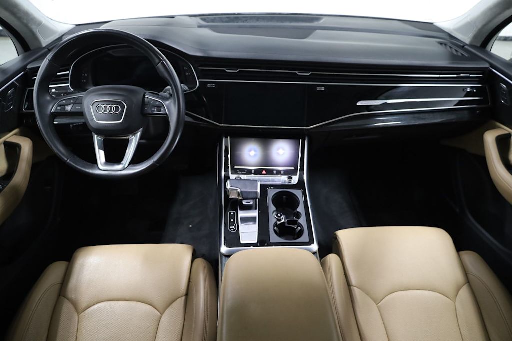 Thumbnail: 2021 Audi Q7 - 15