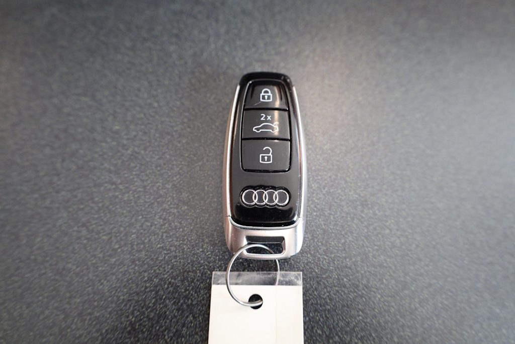 Thumbnail: 2021 Audi Q7 - 20