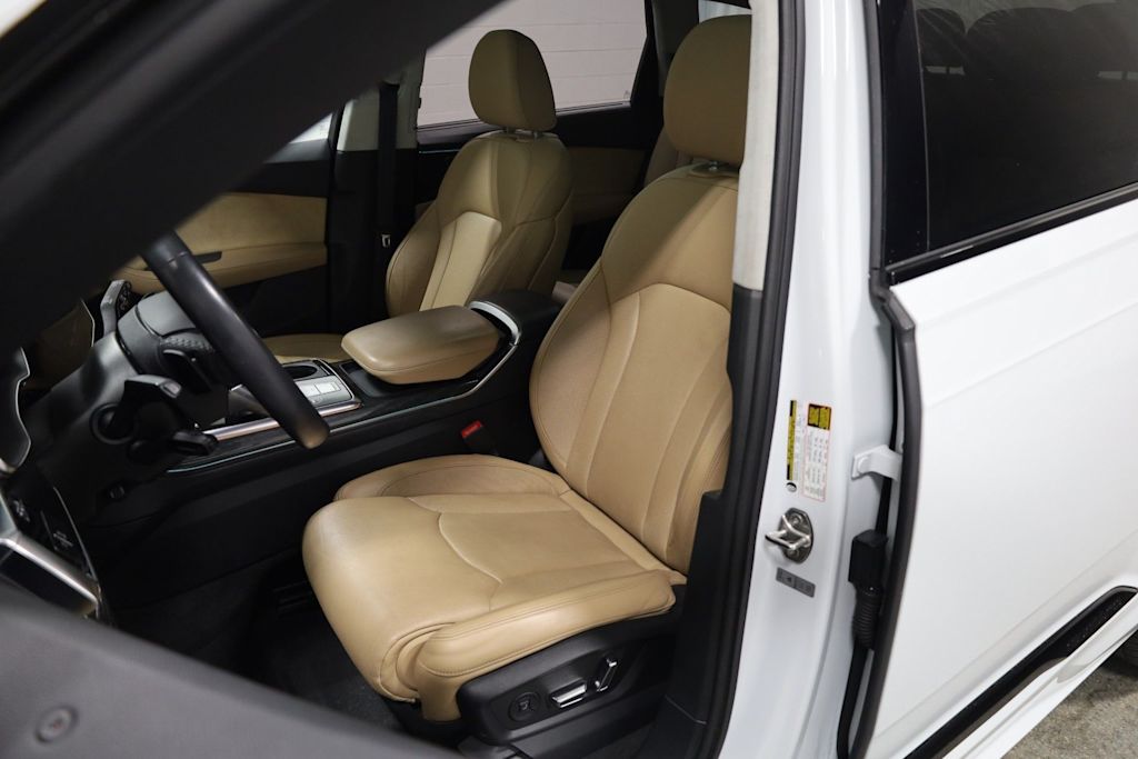 Thumbnail: 2021 Audi Q7 - 11