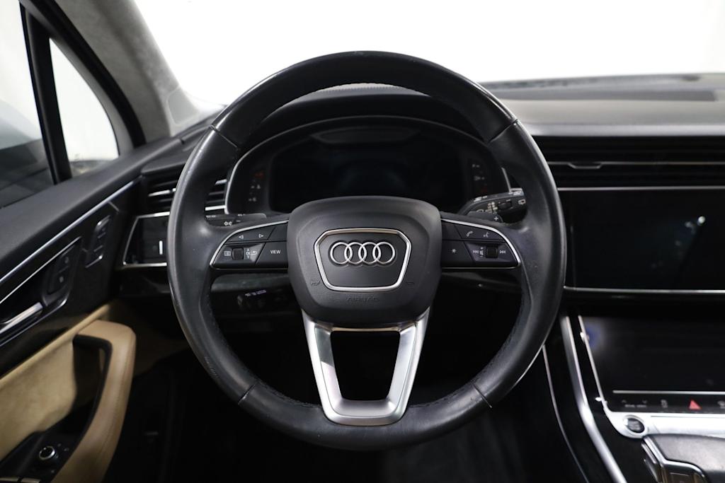 Thumbnail: 2021 Audi Q7 - 14