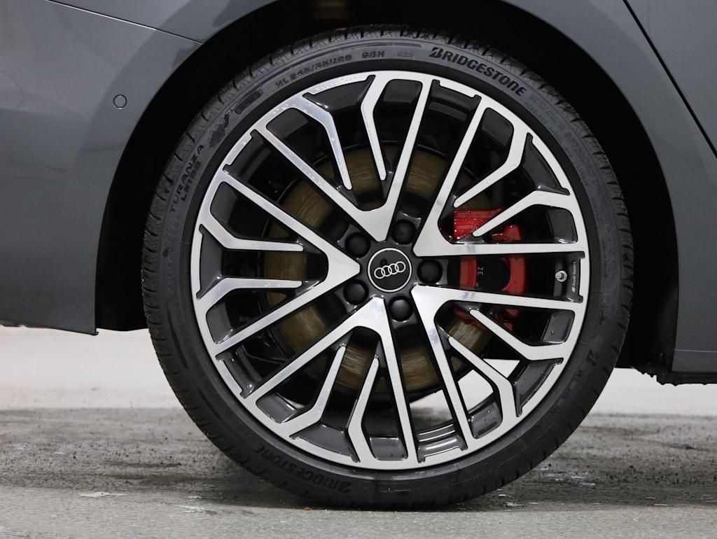 Thumbnail: 2026 Audi S5 - 40