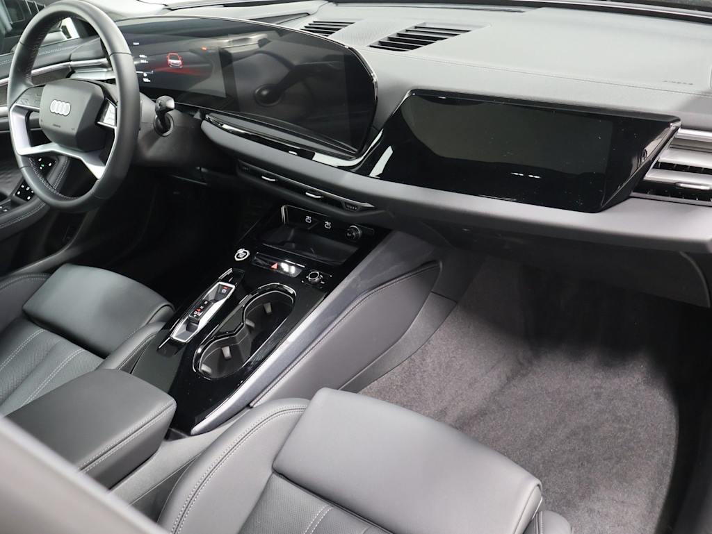 Thumbnail: 2025 Audi A5 - 9
