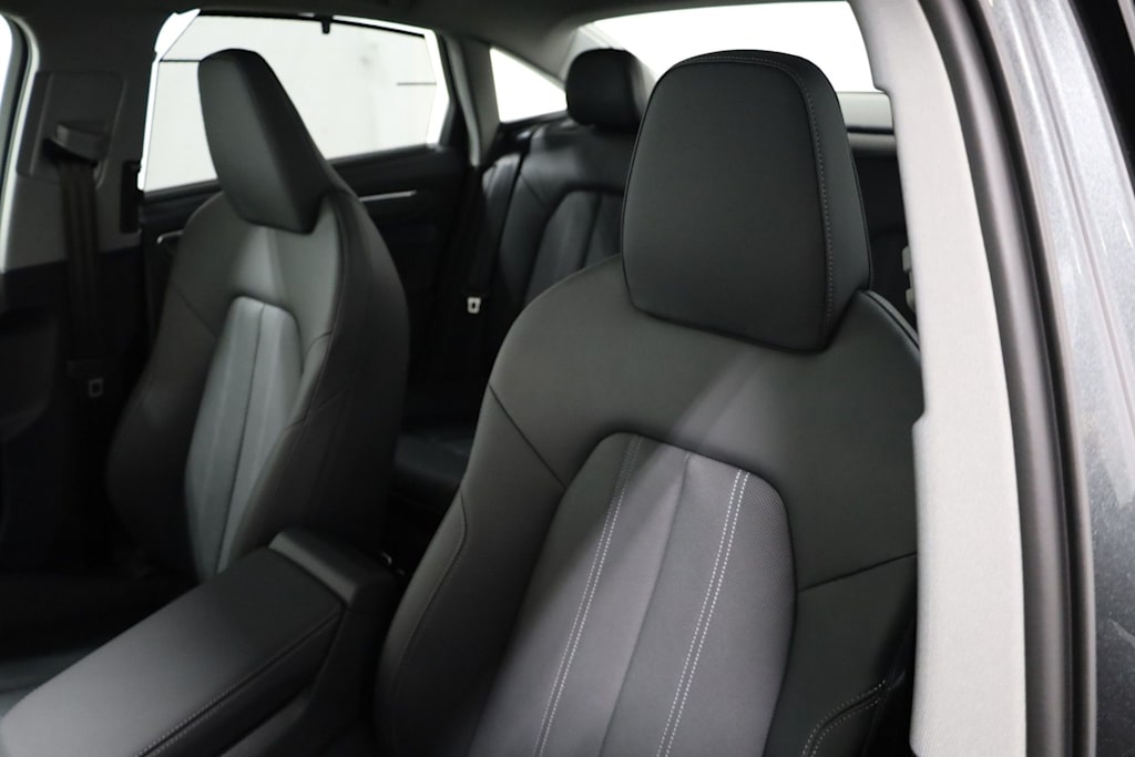 Thumbnail: 2026 Audi A6 - 13