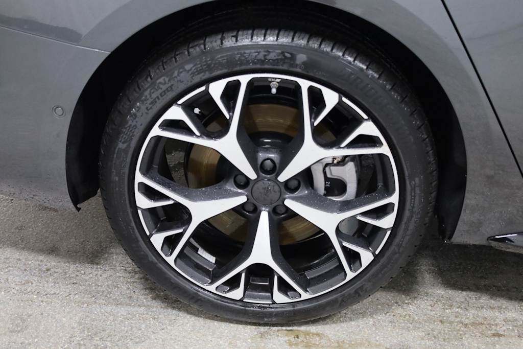 Thumbnail: 2026 Audi A6 - 40