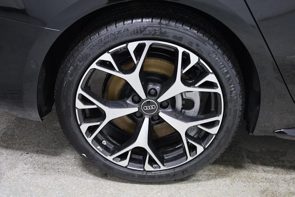 Thumbnail: 2026 Audi A6 - 40