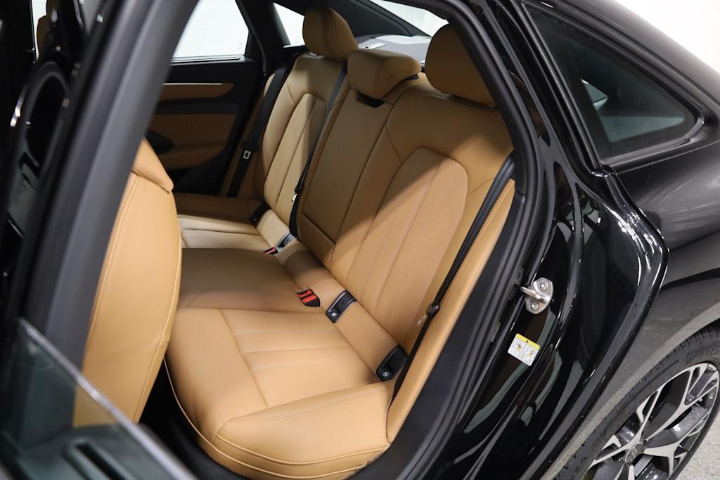 Thumbnail: 2026 Audi A6 - 13