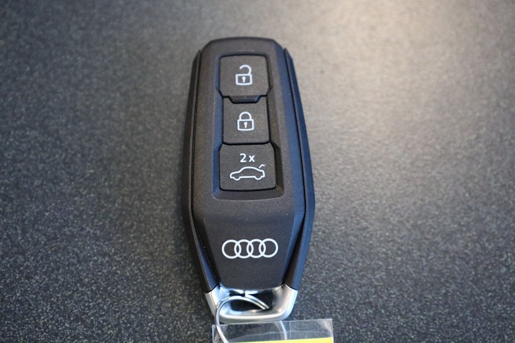 Thumbnail: 2026 Audi A6 - 20