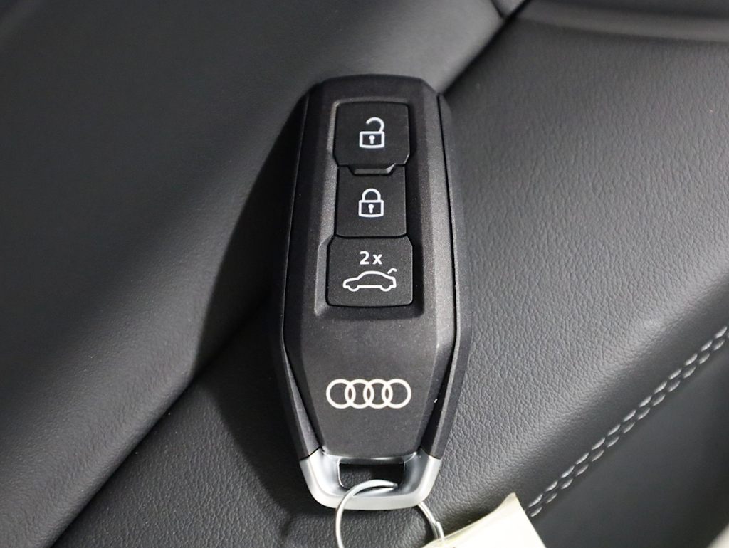 Thumbnail: 2026 Audi A6 - 42
