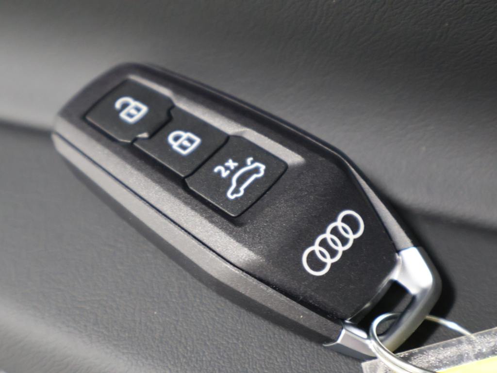 Thumbnail: 2026 Audi A6 - 40