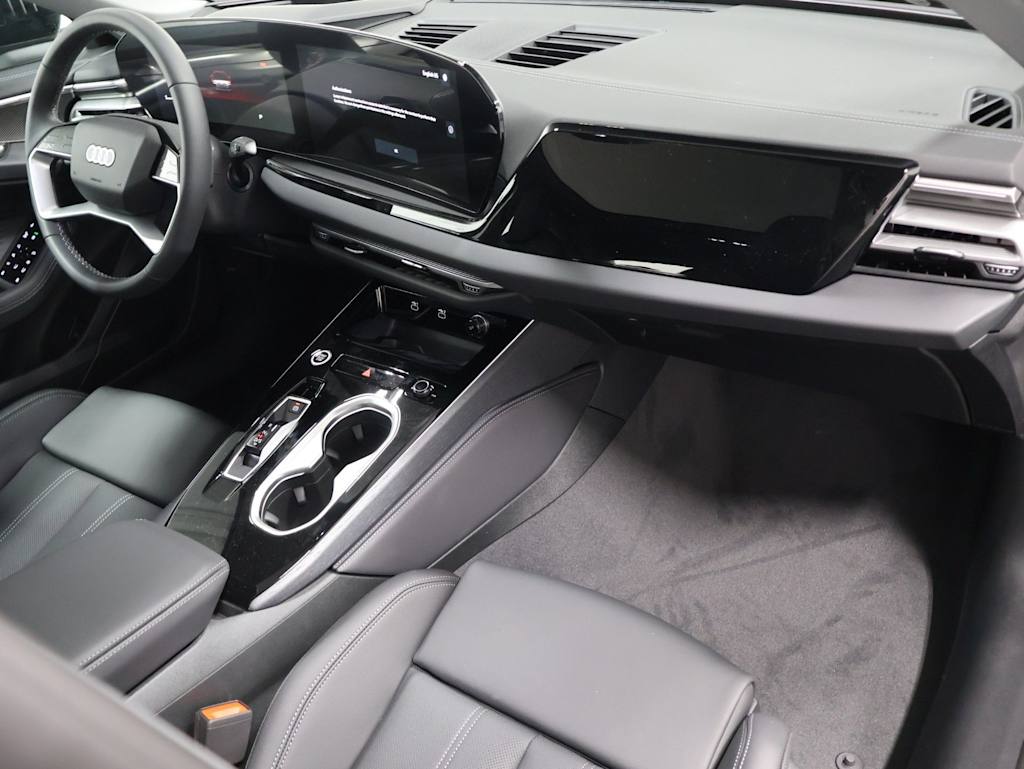 Thumbnail: 2026 Audi A6 - 9
