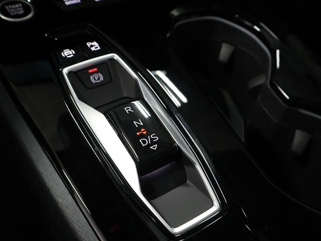 Thumbnail: 2026 Audi A5 - 17
