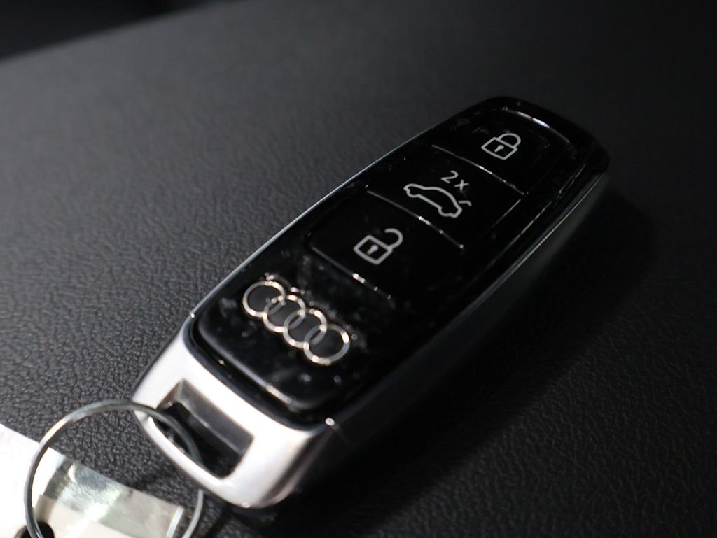 Thumbnail: 2021 Audi A6 - 41