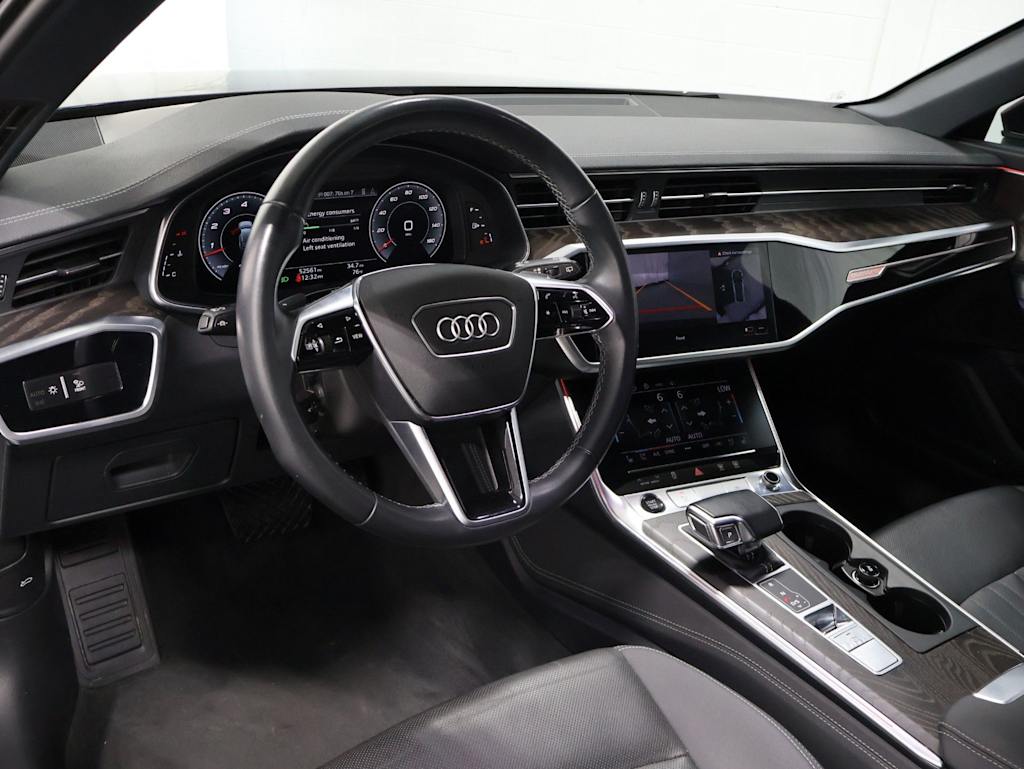 Thumbnail: 2021 Audi A6 - 2