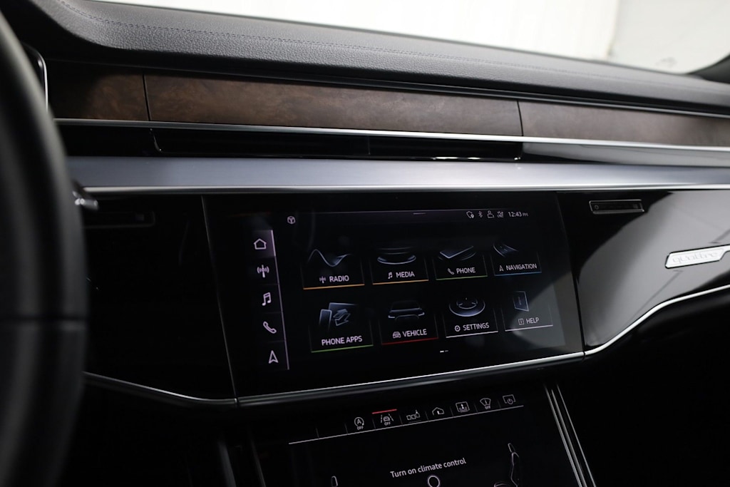 Thumbnail: 2019 Audi A8 - 34