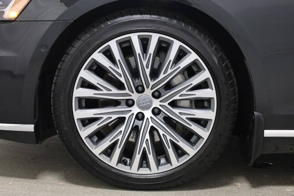 Thumbnail: 2019 Audi A8 - 42