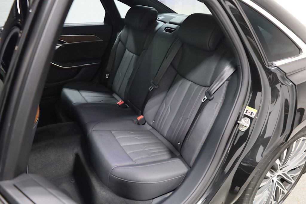 Thumbnail: 2019 Audi A8 - 38