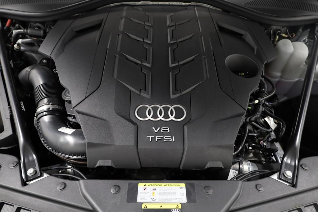Thumbnail: 2021 Audi A8 - 9