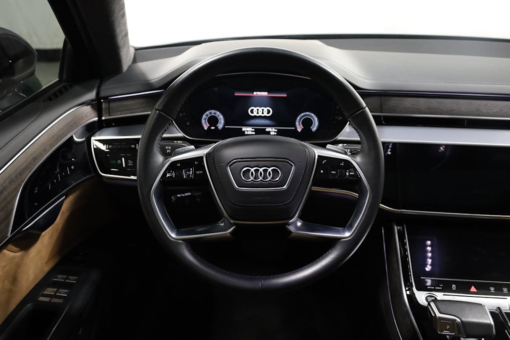 Thumbnail: 2021 Audi A8 - 14