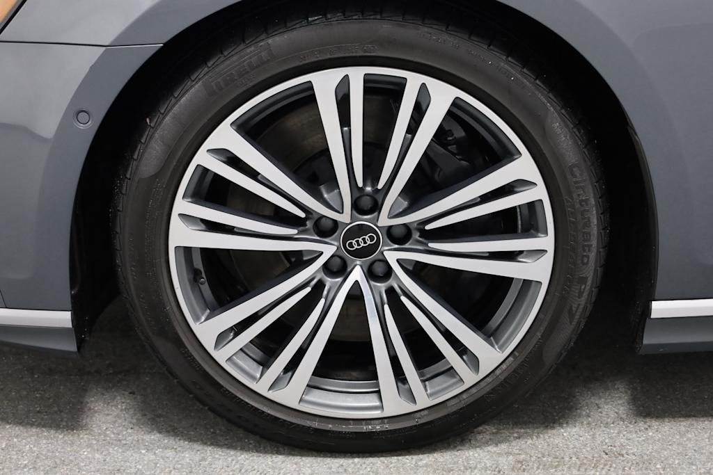 Thumbnail: 2021 Audi A8 - 41