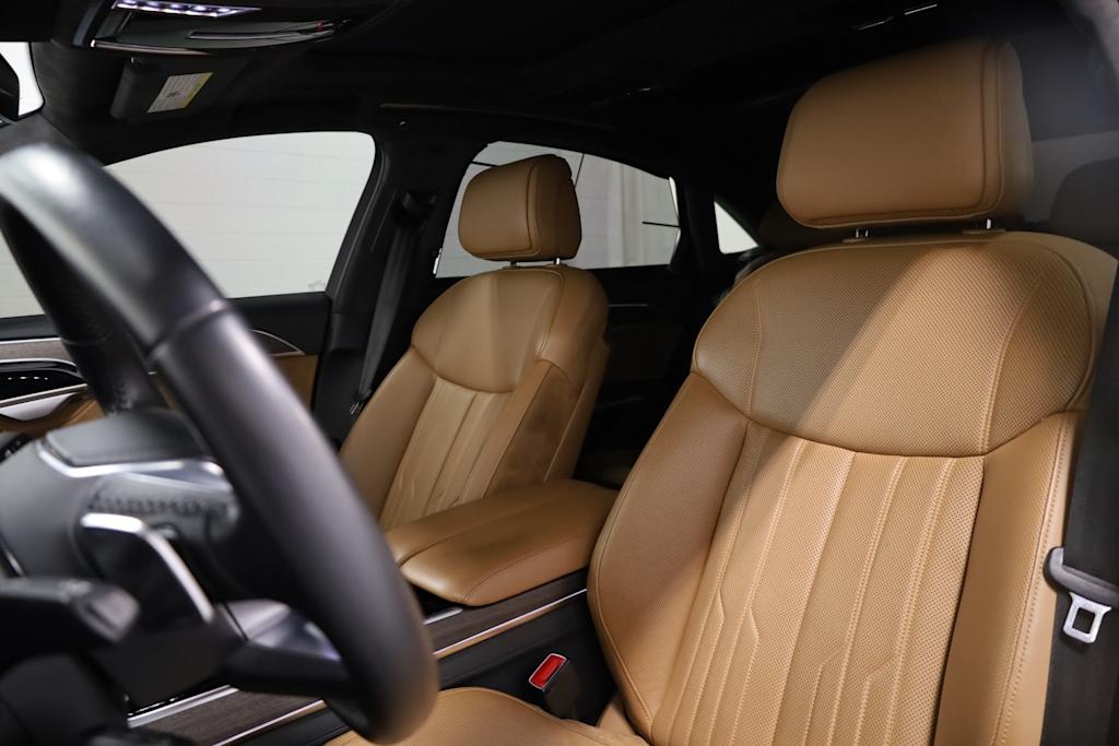 Thumbnail: 2021 Audi A8 - 11