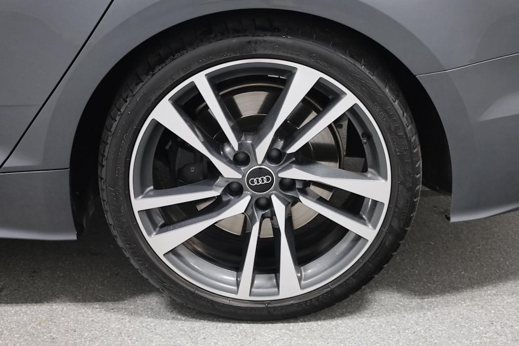 Thumbnail: 2022 Audi S5 - 39