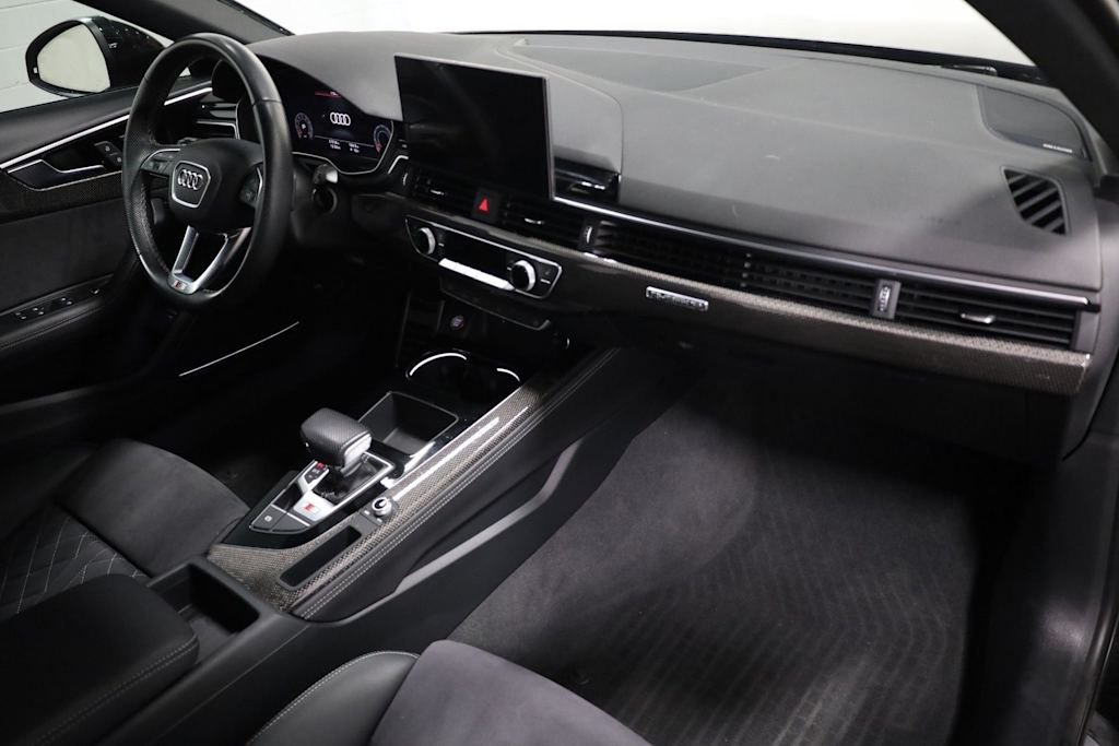 Thumbnail: 2023 Audi S4 - 10