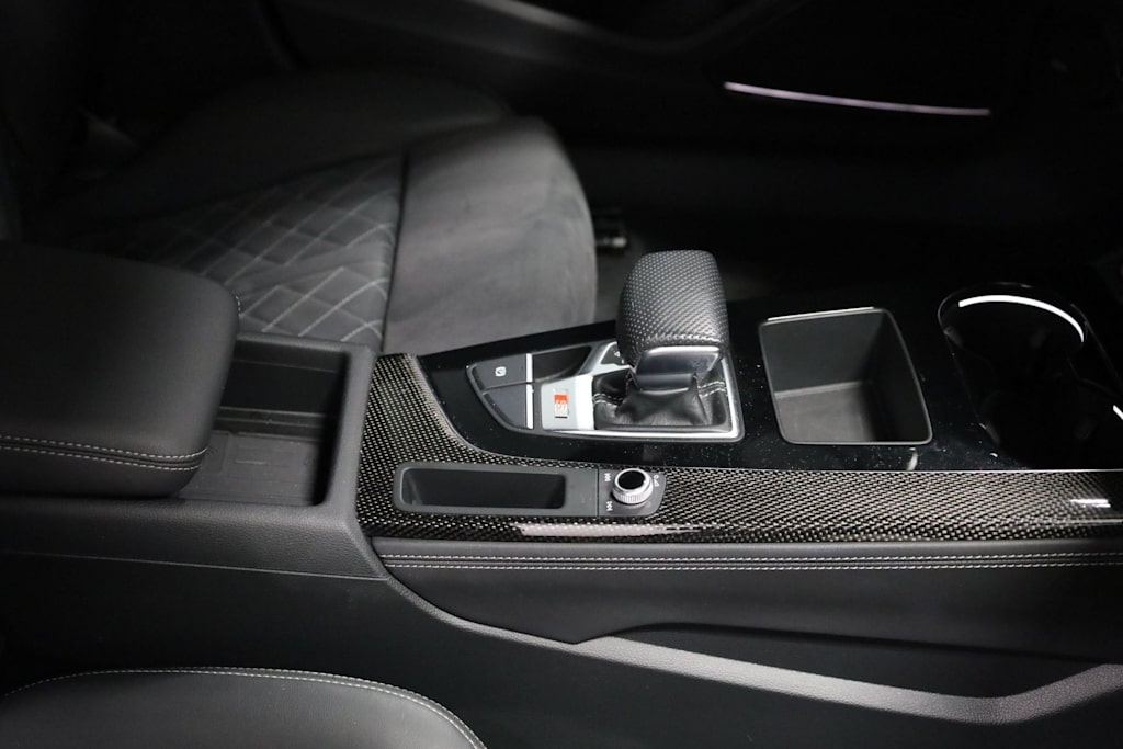 Thumbnail: 2023 Audi S4 - 17